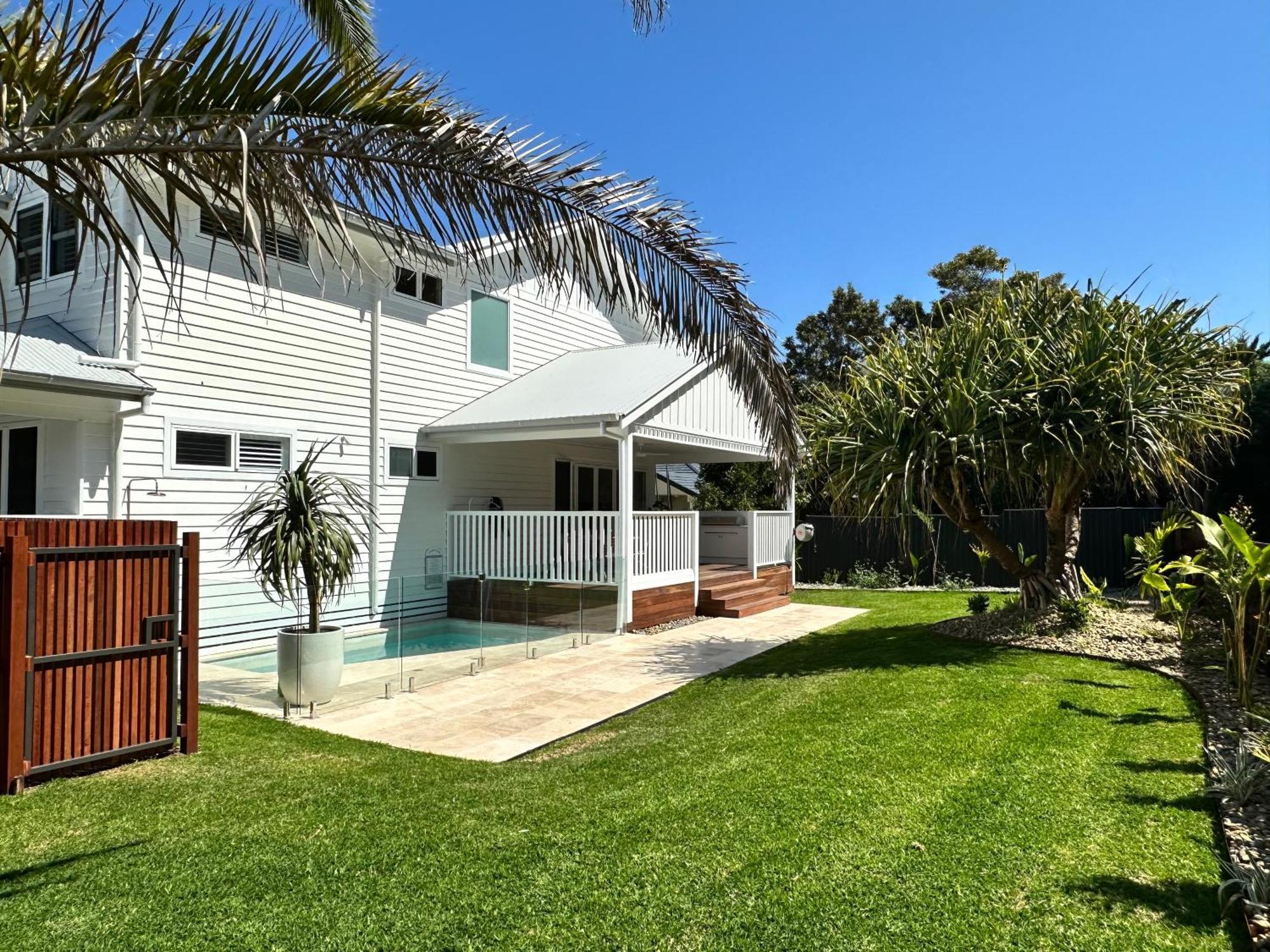 Unwind Guesthouse Byron Bay Buitenkant foto
